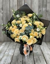 Букет цветов из:  Розы и Лизиантусы в Муромцево