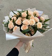 Букет Кремовые розы Латте в Муромцево