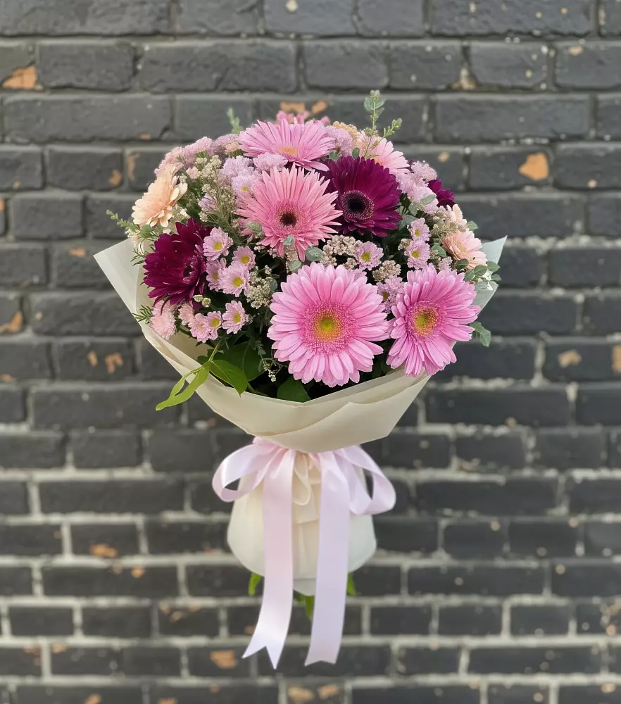 Букет цветов из: Герберы и Хризантемы в Муромцево
