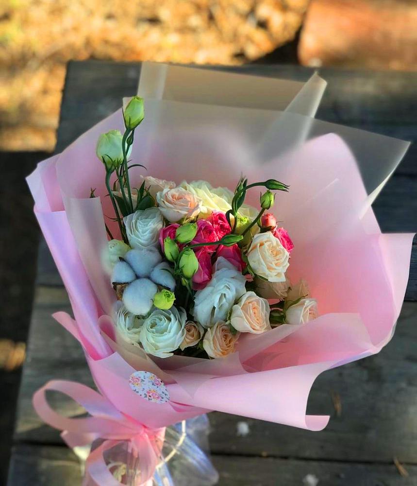 Букет цветов из: Розы и Лизиантусы в Муромцево