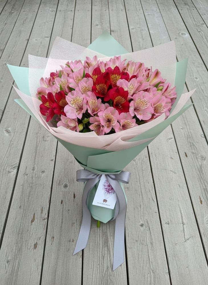 Букет цветов из: Альстромерии в Муромцево