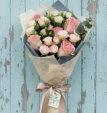 Букет цветов из:  Розы в Муромцево