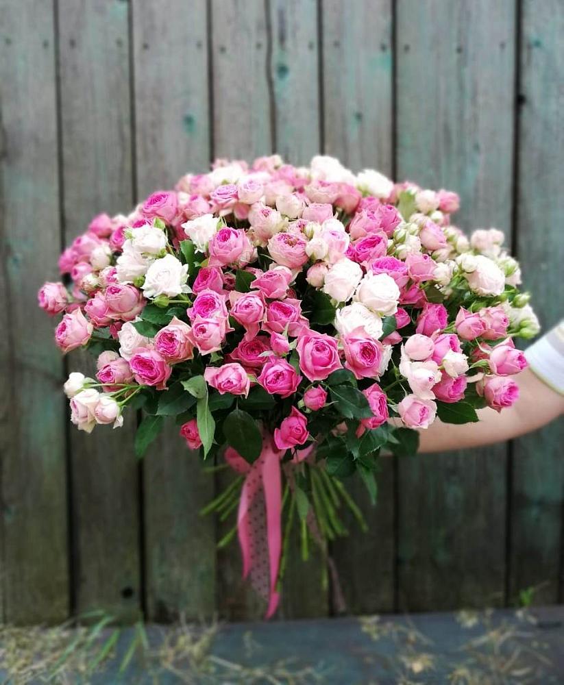 Букет Розовые кустовые розы Натали и Лав Лидия в Муромцево