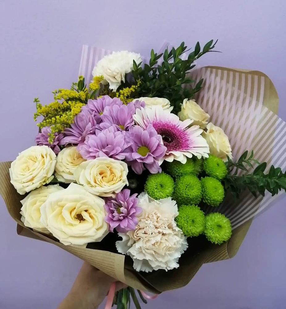 Букет цветов из: Хризантемы, Розы, Гвоздики и Герберы в Муромцево