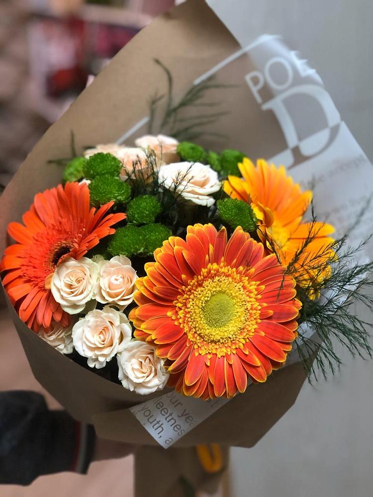 Букет цветов из: Герберы, Хризантемы и Розы в Муромцево