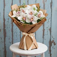 Букет цветов из:  Орхидеи и Розы #REPLACE_PRED# Муромцево
