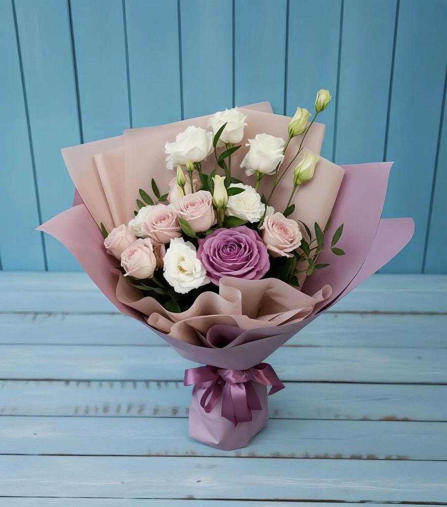 Букет цветов из: Розы и Лизиантусы в Муромцево