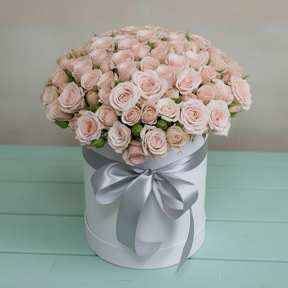 Цветочная композиция из Розы в шляпной коробке в Муромцево